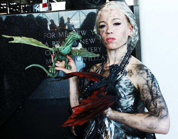 khaleesi-game-of-thrones-cosplay-nycc-2012